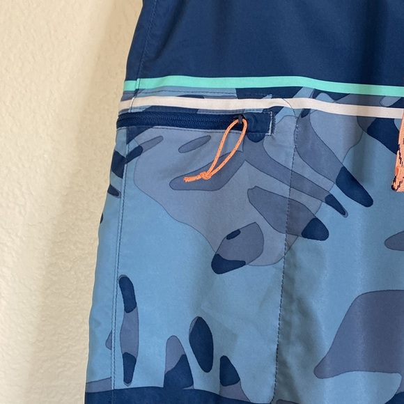 Patagonia Plane stretch Blue and Orange Board Shorts Quick-Dry Swimwear - Picture 5 of 8